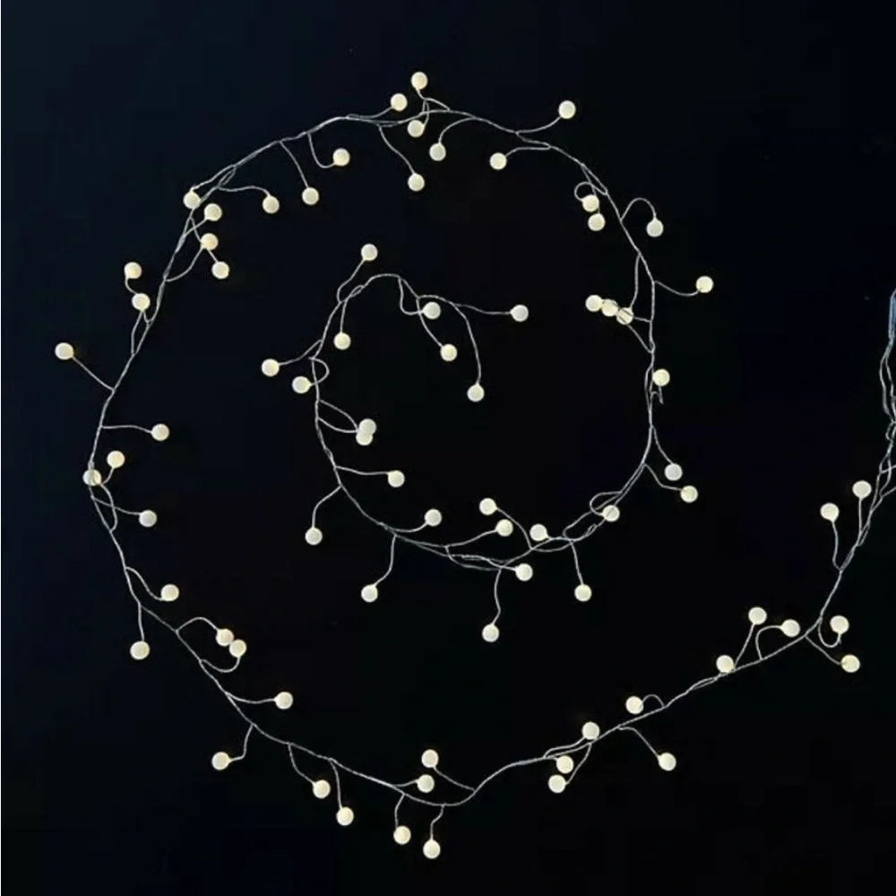 NWT Anthropologie Terrain Stargazer Snowberry Garland 15’